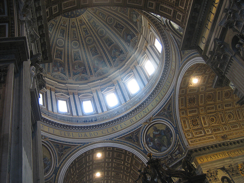 St. Peter\'s Basilica Dome, photo by John Wigham