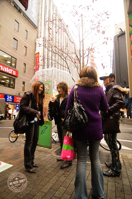 Kabukicho host and hostess?