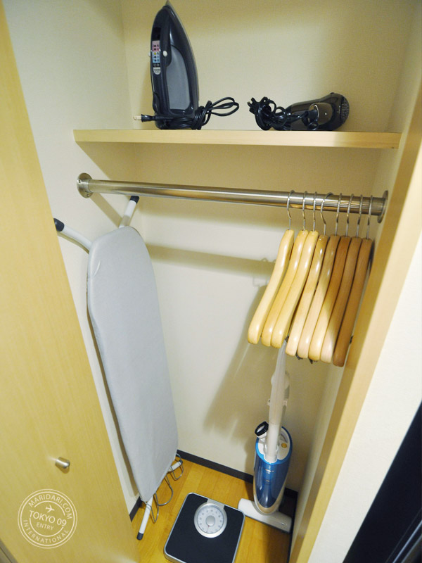 B-SITE Akihabara Apartment in Tokyo, Japan review and images - facilities and amenities include iron, hairdryer, vacuum cleaner